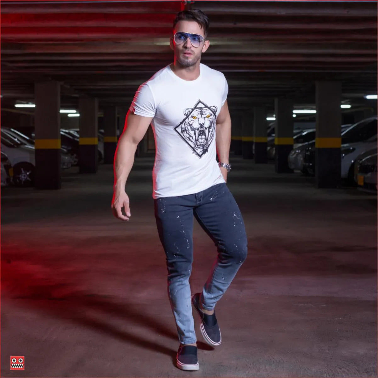 Camiseta Blanco Lobo Cuello Redondo