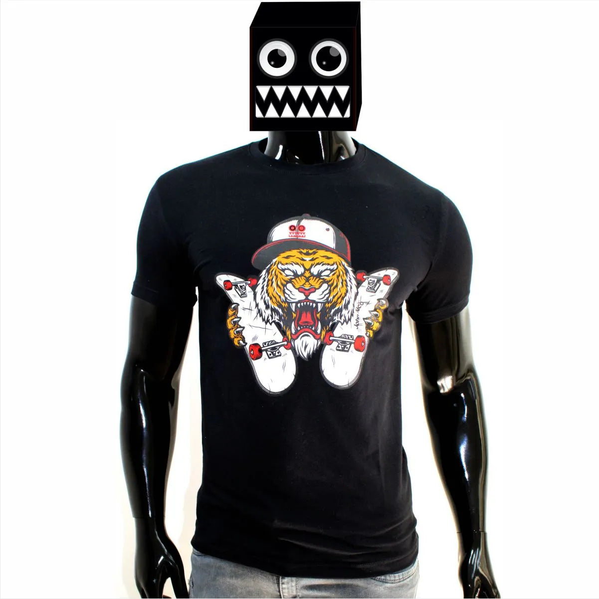 Camiseta Negro Tigre Patineta Cuello Redondo