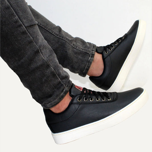 Tenis Negro Clasi