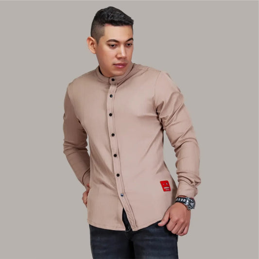 Camisa Manga Larga Extrusión Dorada Cuello Mao